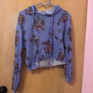 Rue21 Blue flower cropped long sleeve shirt